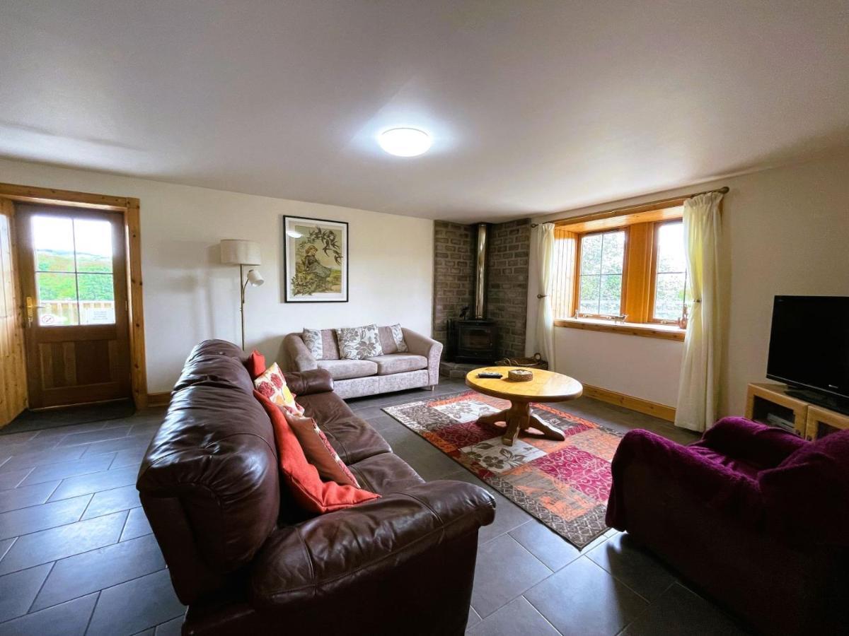Deveron Valley Cottages Marnoch ภายนอก รูปภาพ