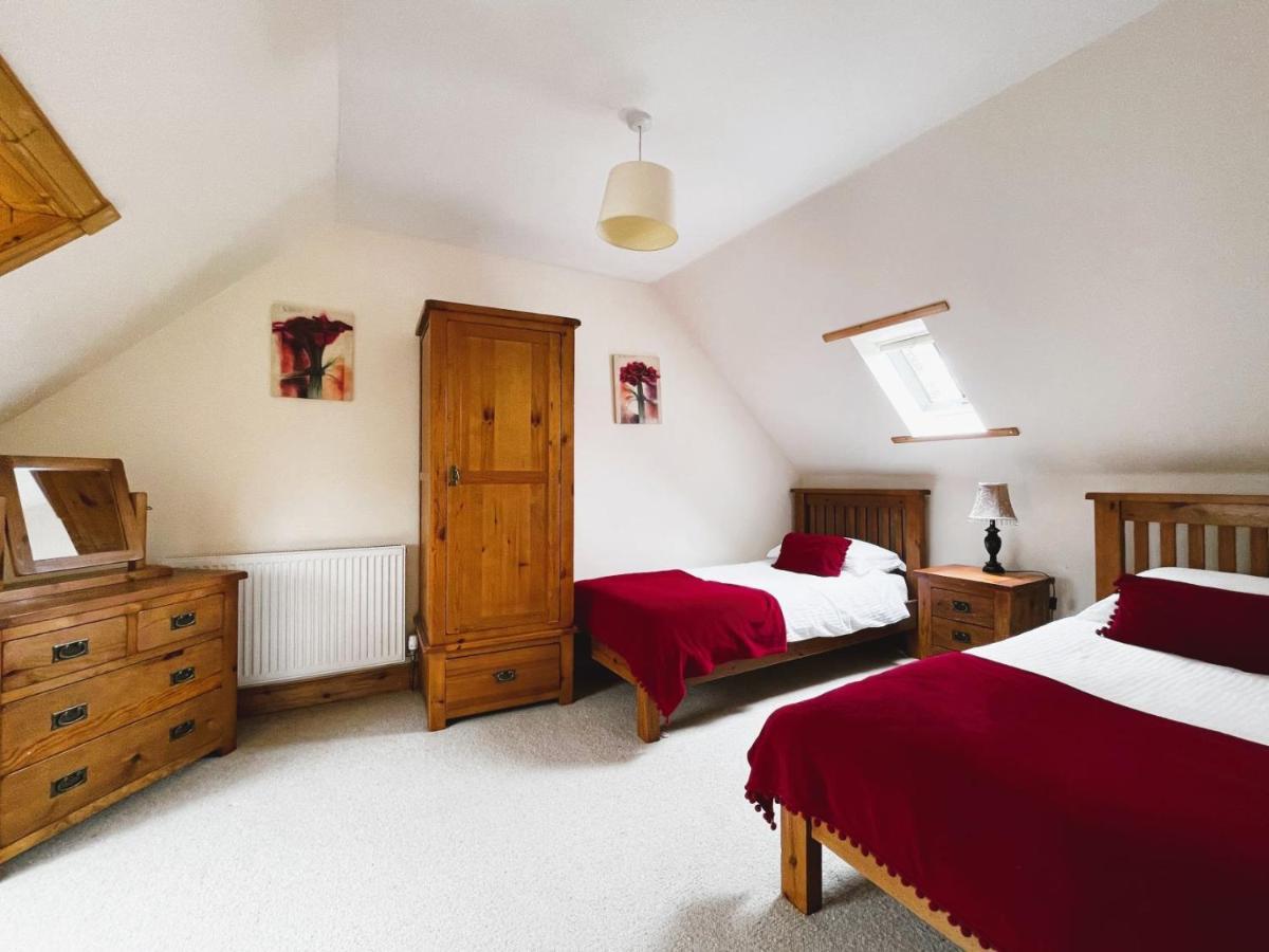 Deveron Valley Cottages Marnoch ภายนอก รูปภาพ