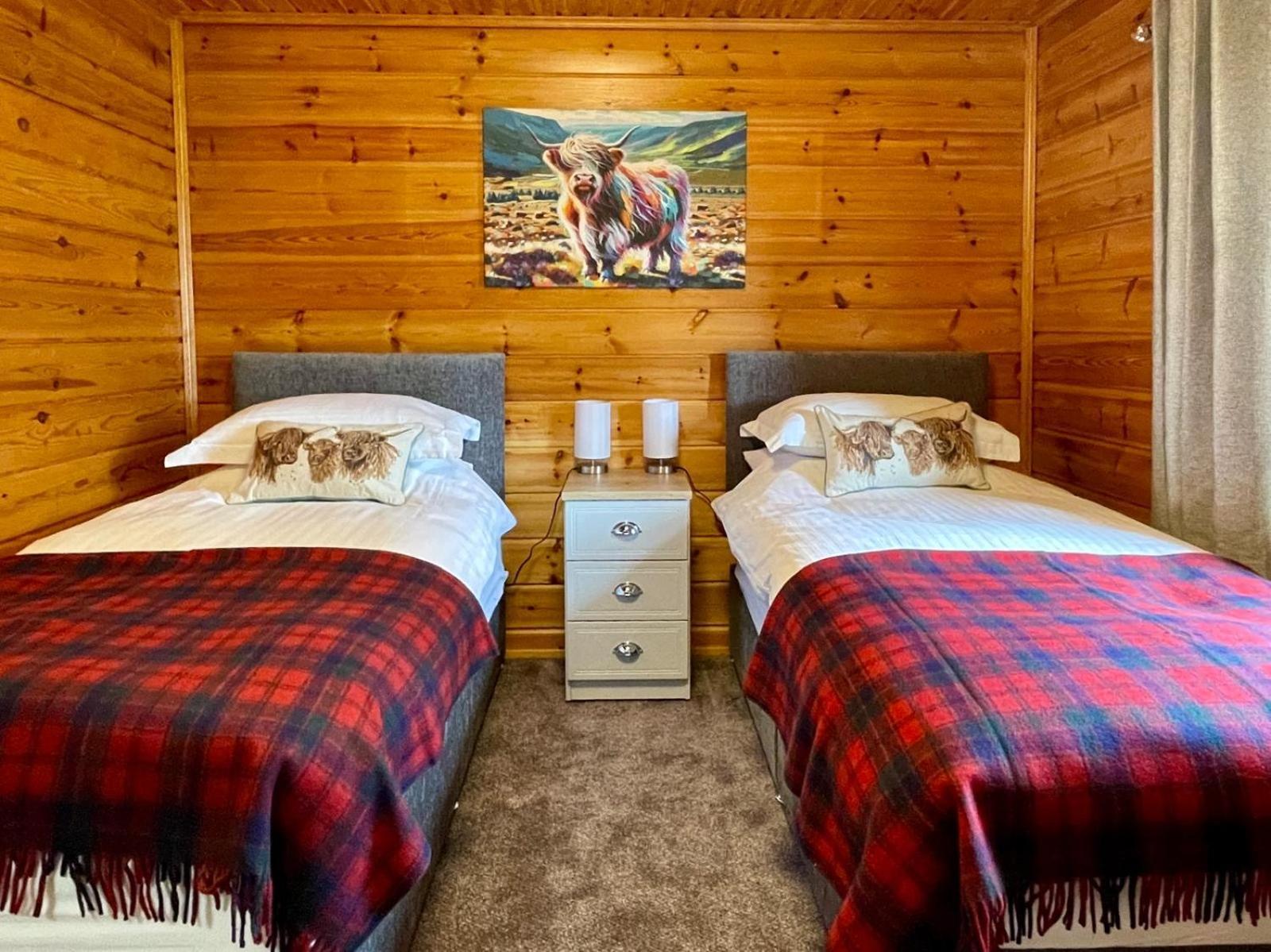Deveron Valley Cottages Marnoch ภายนอก รูปภาพ