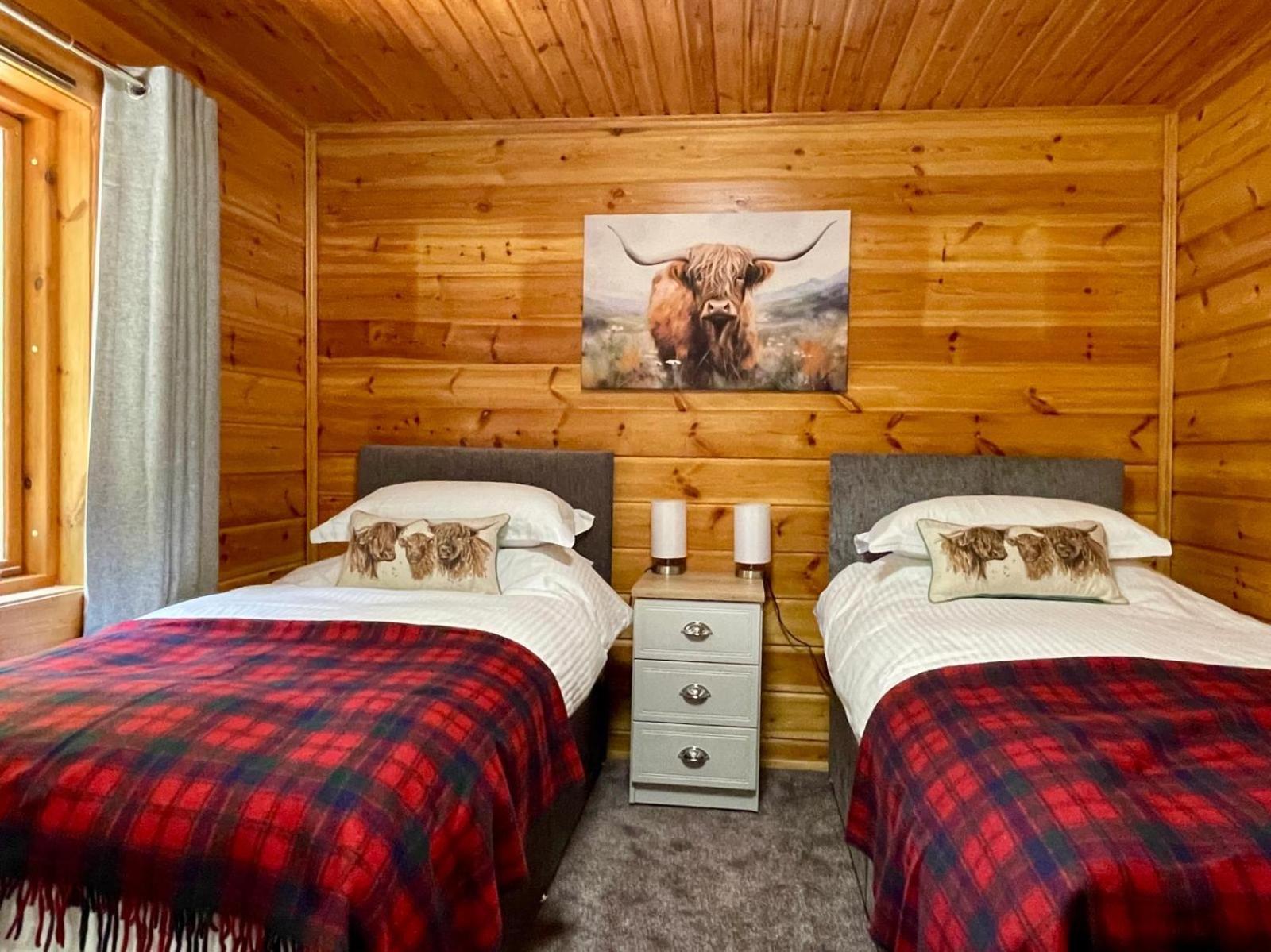 Deveron Valley Cottages Marnoch ภายนอก รูปภาพ